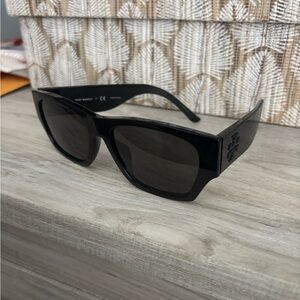 Tory Burch Black Sunglasses